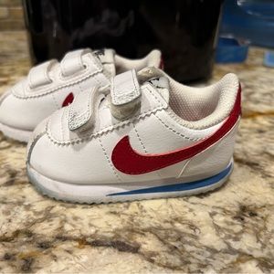 4C Nike Cortez